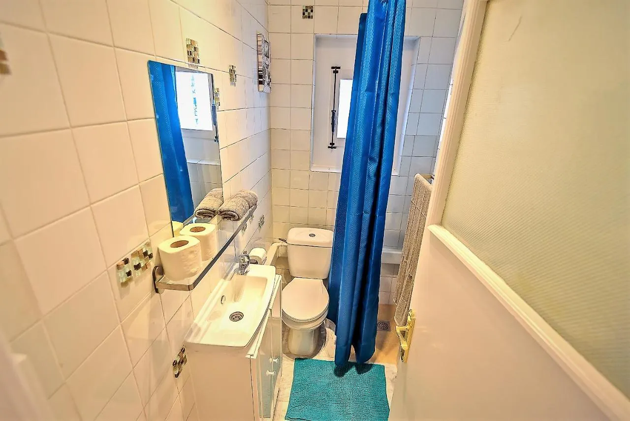 Plaza Polvorista 4-Bedroom Apartment W Balcony El Puerto de Santa Maria