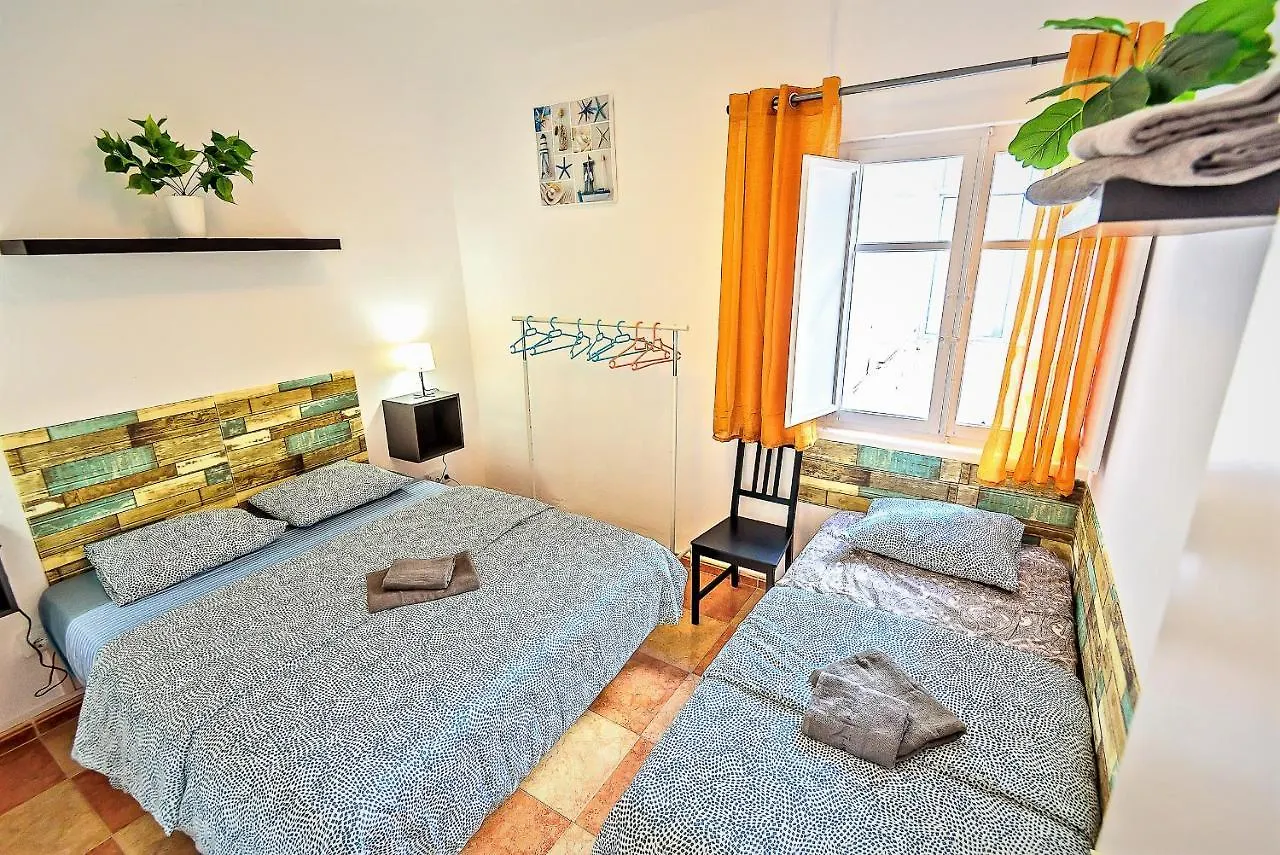 Plaza Polvorista 4-Bedroom Apartment W Balcony El Puerto de Santa Maria Spain